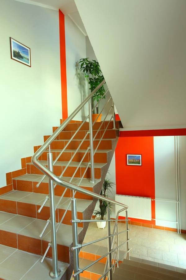 Hostel Bazar Краков Экстерьер фото
