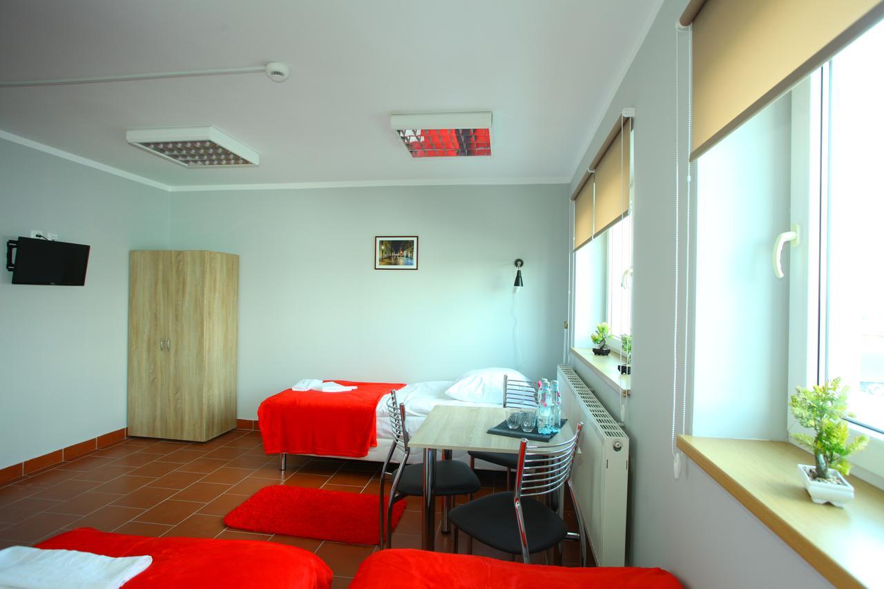 Hostel Bazar Краков Экстерьер фото