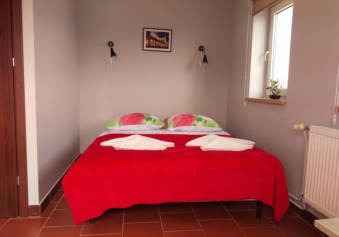 Hostel Bazar Краков Экстерьер фото