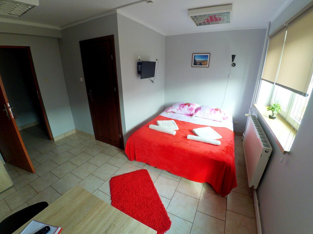 Hostel Bazar Краков Экстерьер фото