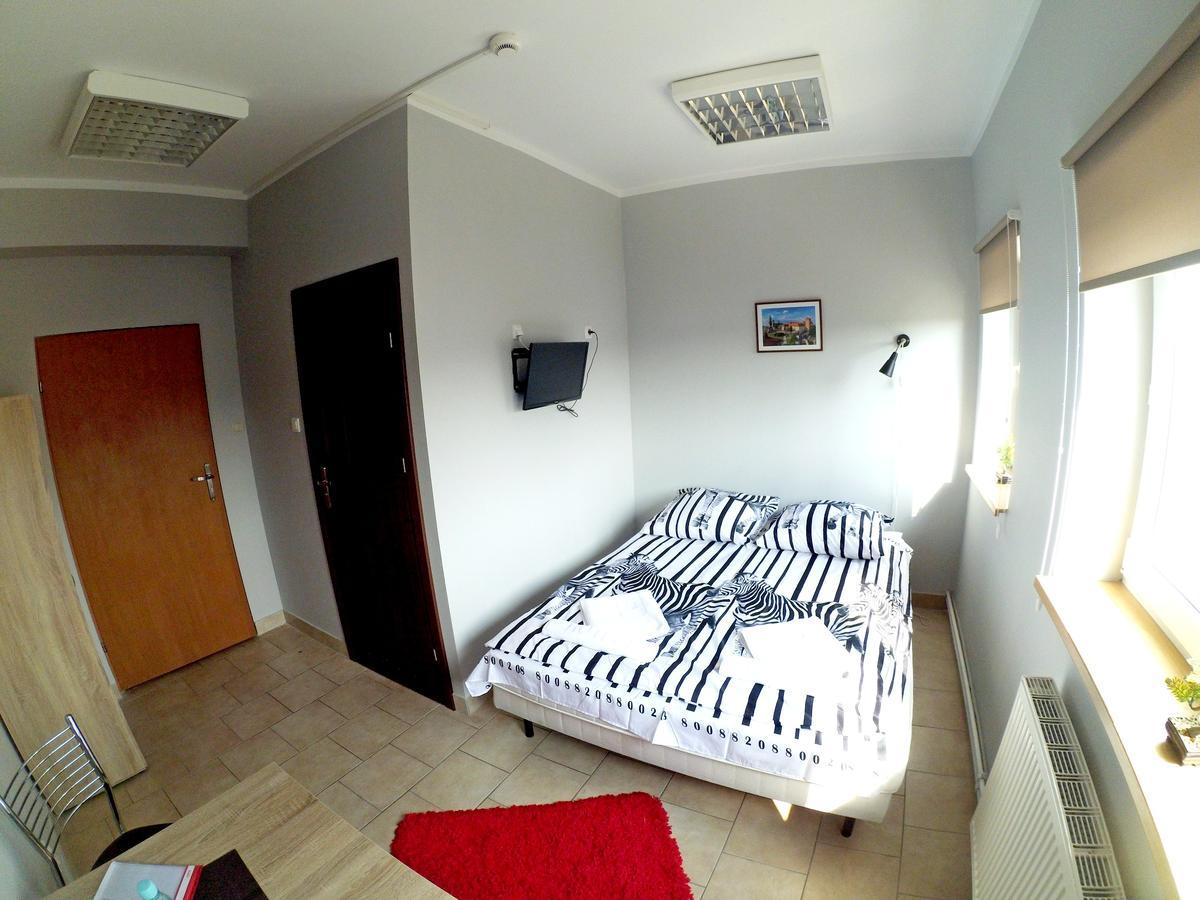 Hostel Bazar Краков Экстерьер фото
