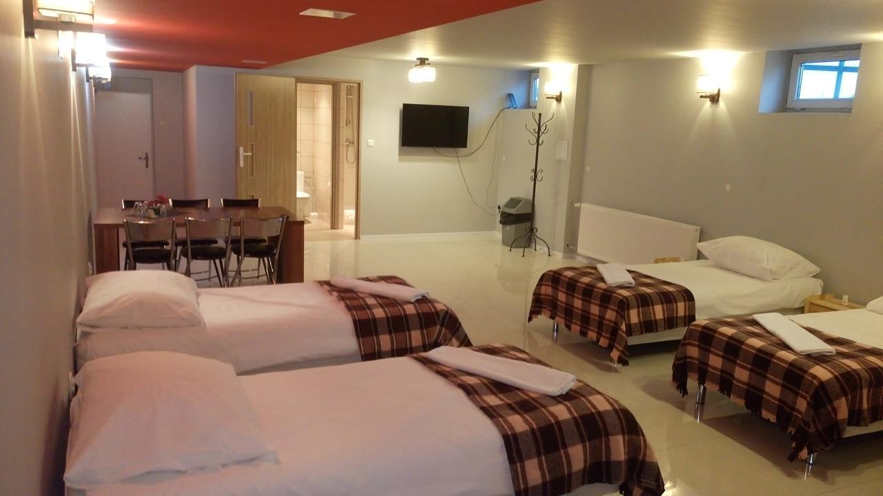 Hostel Bazar Краков Экстерьер фото