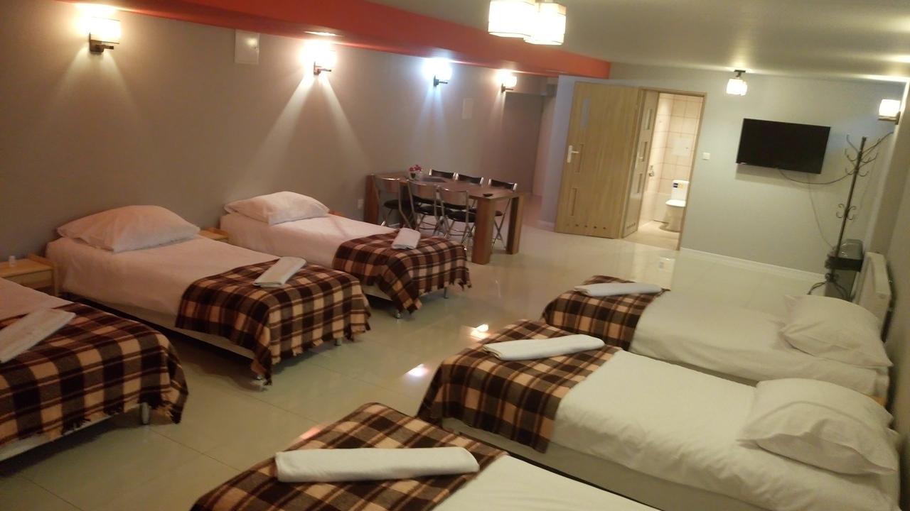 Hostel Bazar Краков Экстерьер фото